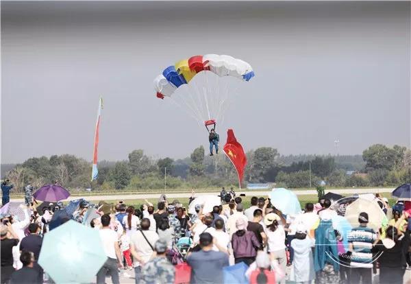 中国空军航空大学的开放之路，探索与前瞻，中国空军航空大学的开放之路，探索前行与未来展望