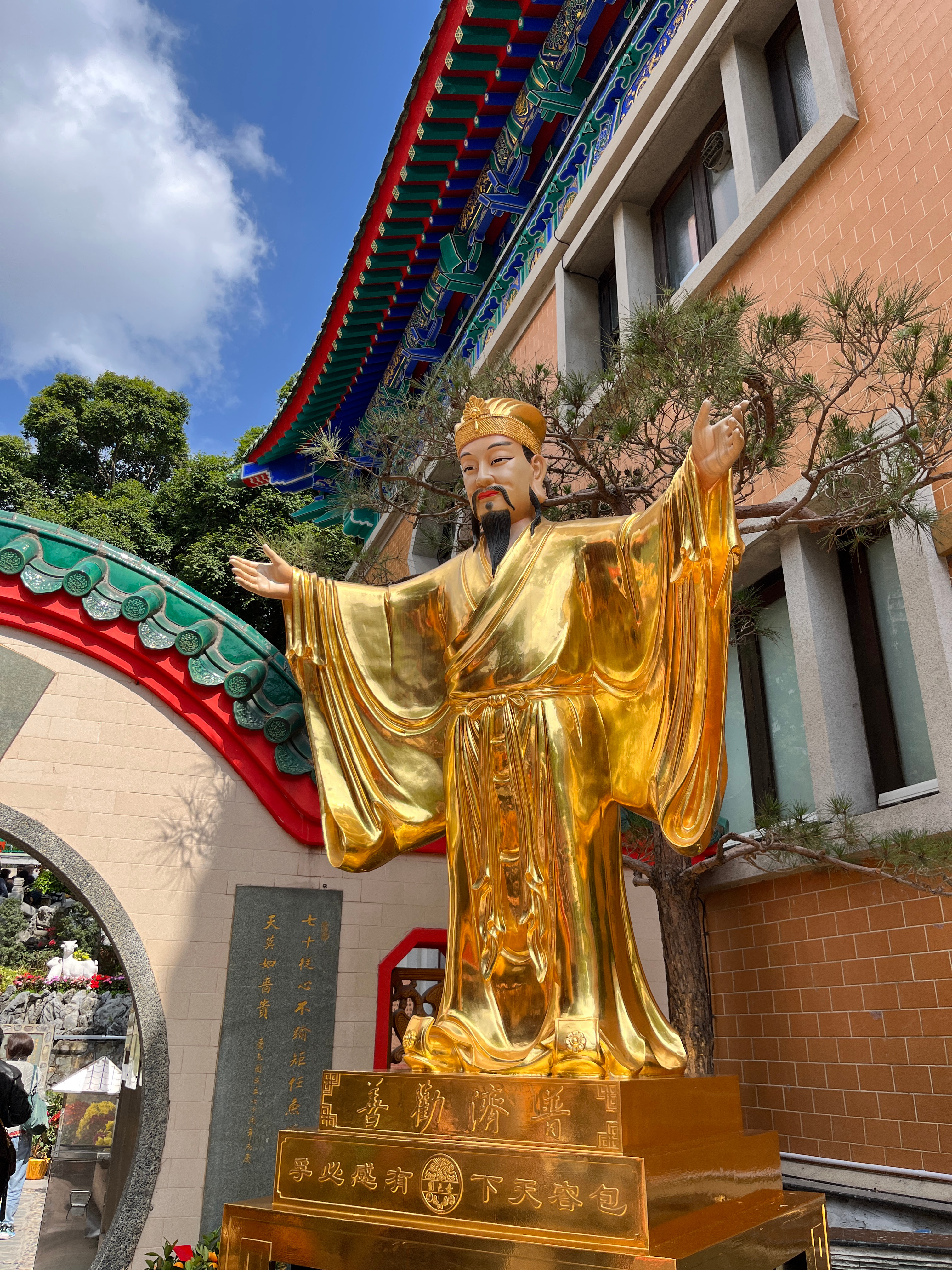 黄大仙信仰与澳门文化,探索新澳门资料的视角,黄大仙信仰与澳门文化,从新视角探索澳门资料