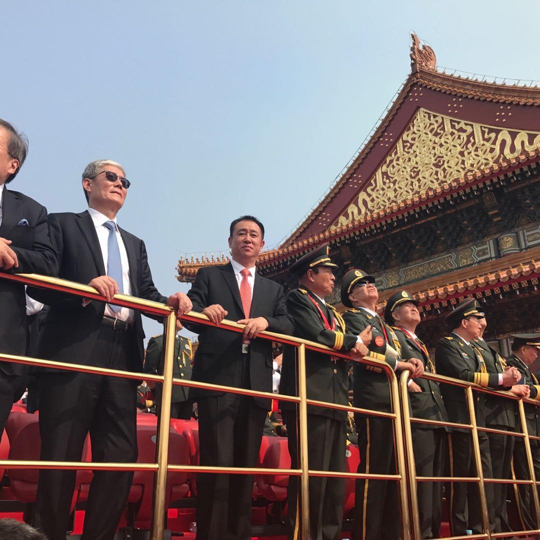 国庆大阅兵与百年荣光,回顾与展望,国庆大阅兵与百年荣光,回顾成就,展望未来