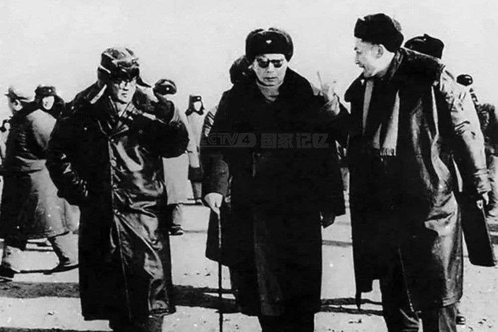 两弹一星之父——致敬伟大的科学家一生事迹,致敬两弹一星之父,伟大科学家的一生事迹与辉煌成就