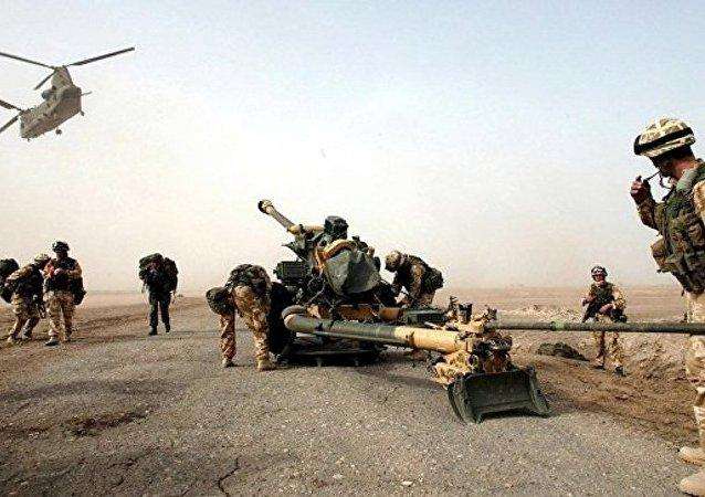 伊拉克战争美军装备，现代化战争中的力量体现，伊拉克战争中的美军装备，现代化战争的力量展示