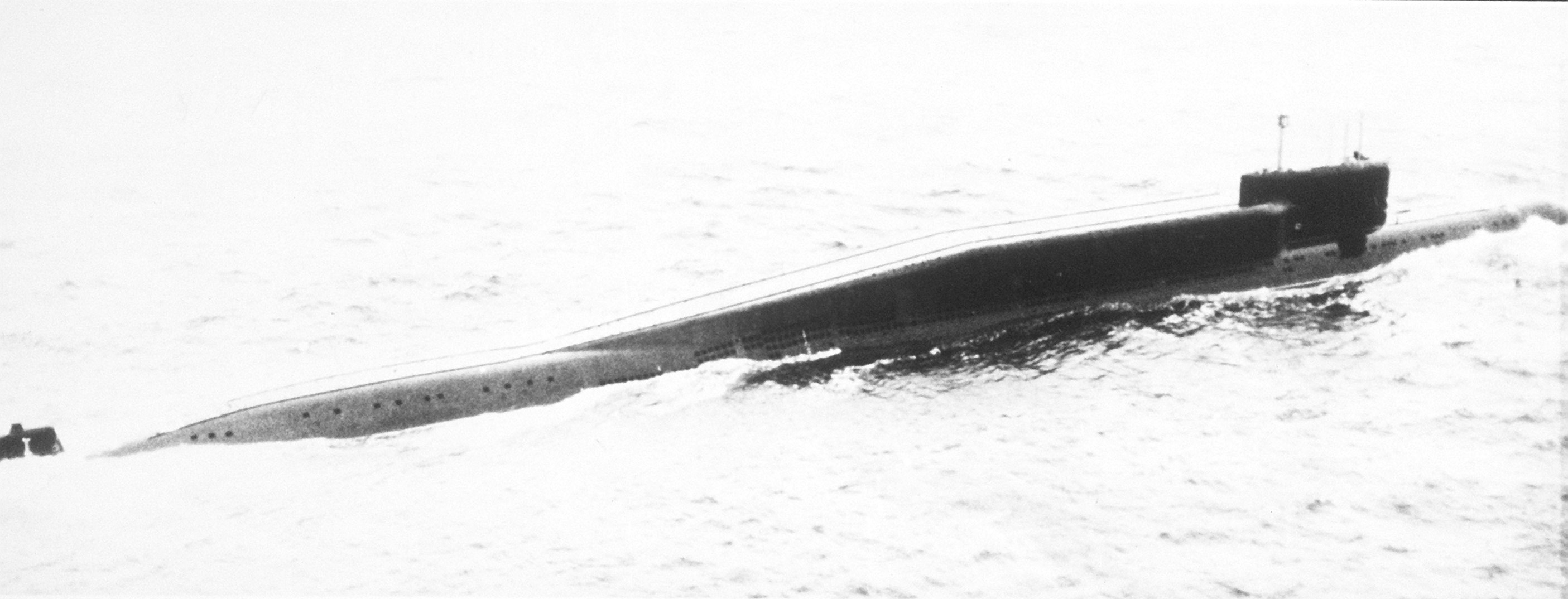 深度解析,667BDR型战略核潜艇的核心优势与技术特点,深度解析,667BDR型战略核潜艇核心优势与技术特色揭秘