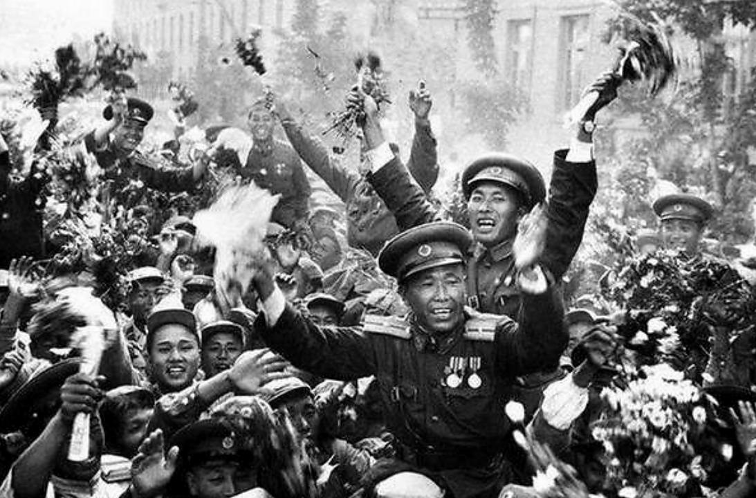 中国人民志愿军英雄群像，那些英勇无畏的志愿者们，中国人民志愿军英雄群像，无畏志愿者的英勇传奇