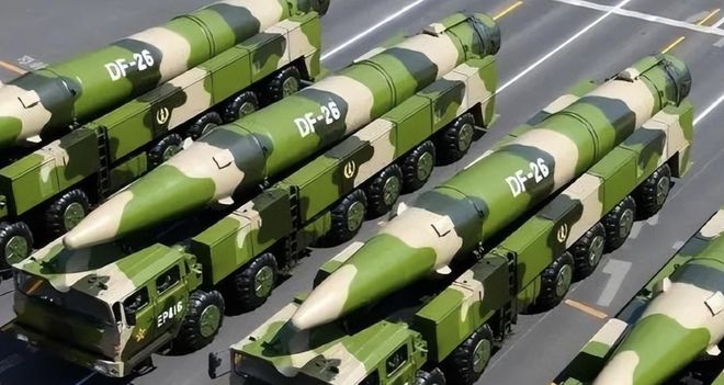 中国火箭军武器装备介绍，中国火箭军武器装备全面展示