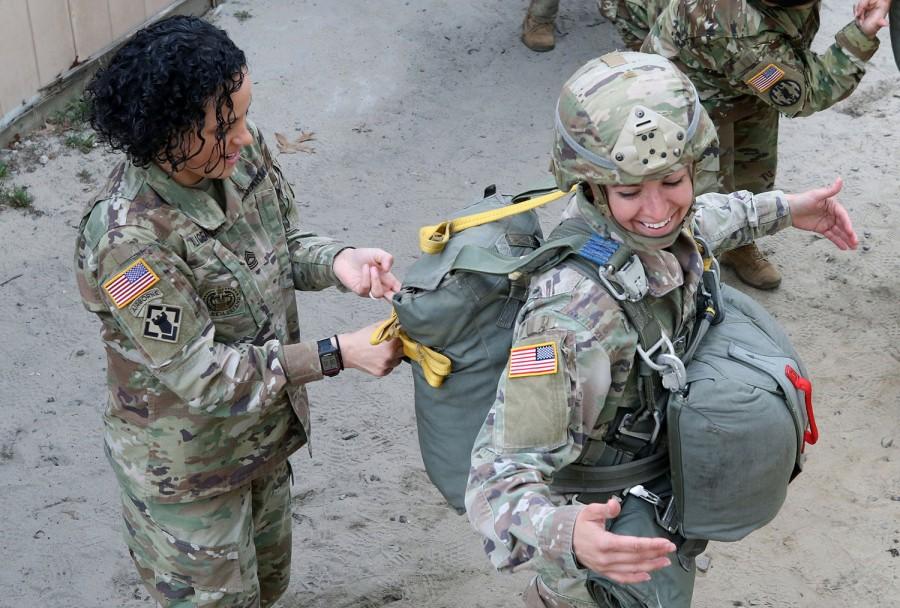 美国女兵集体怀孕事件,探究背后的真相与挑战,美国女兵集体怀孕事件背后的真相与挑战探究