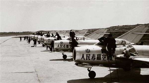 1950年中国空军装备概览,1950年中国空军装备概览与演变