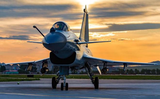 中国空军装备量最大的飞机,运-20大型运输机,中国空军装备量最大的飞机,运-20大型运输机概述