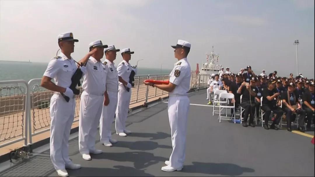 中国海军各舰艇吨位排名,中国海军舰艇吨位排名榜单揭晓