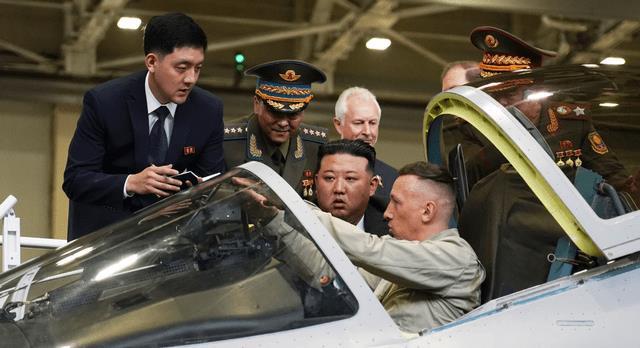 中俄专机抵达朝鲜最新消息,深化友谊与合作的新篇章,中俄专机抵达朝鲜深化友谊与合作的新篇章开启