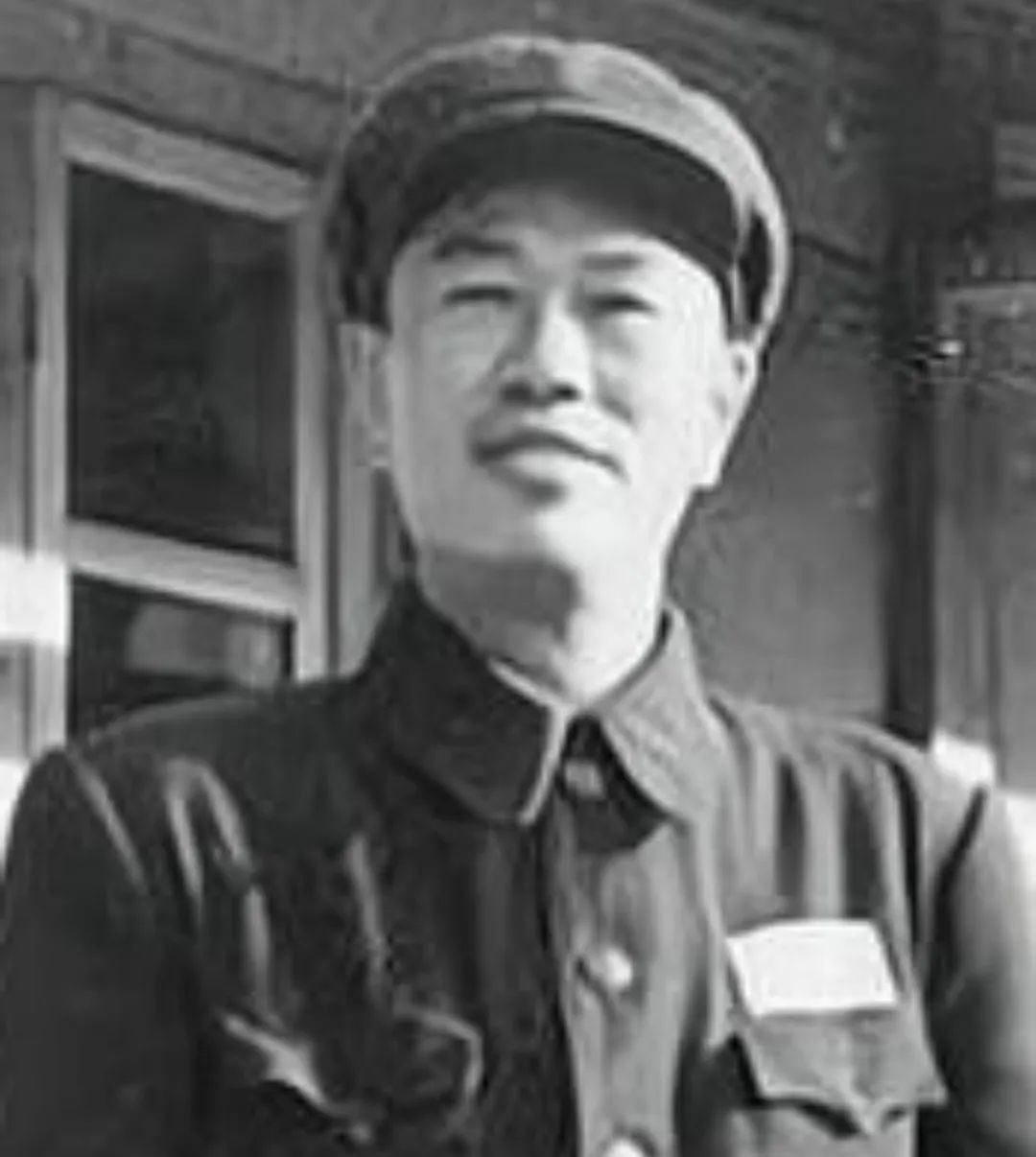 中国人民志愿军司令员兼政委,英勇无畏的领导者,中国人民志愿军司令员兼政委,英勇无畏的领导者传奇