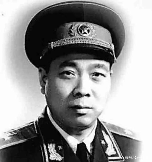 抗美援朝十大名将年龄及其历史贡献,抗美援朝十大名将年龄与贡献概览