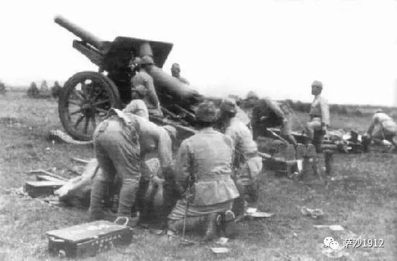 九六式305mm榴弹炮,二战中的巨炮传奇,二战巨炮传奇,九六式305mm榴弹炮揭秘