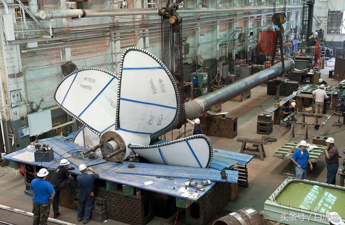 航空母舰模型龙骨制作,从设计到完成的细致工艺,航空母舰模型龙骨制作详解,从设计到完成的精湛工艺