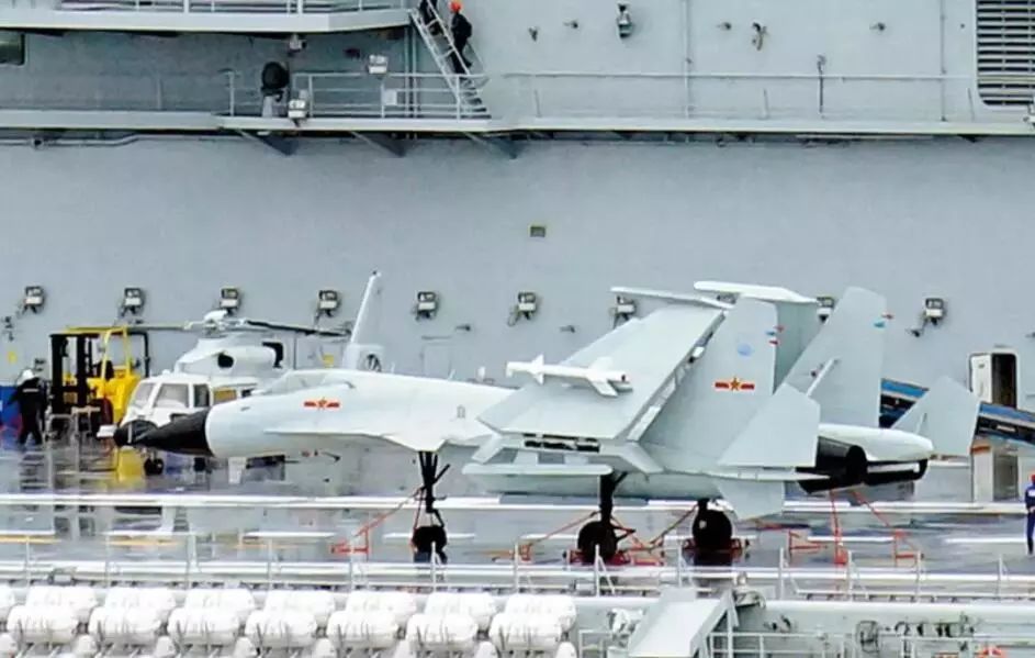 辽宁航母舰员人数揭秘,辽宁航母舰员人数揭秘,神秘数字背后的故事