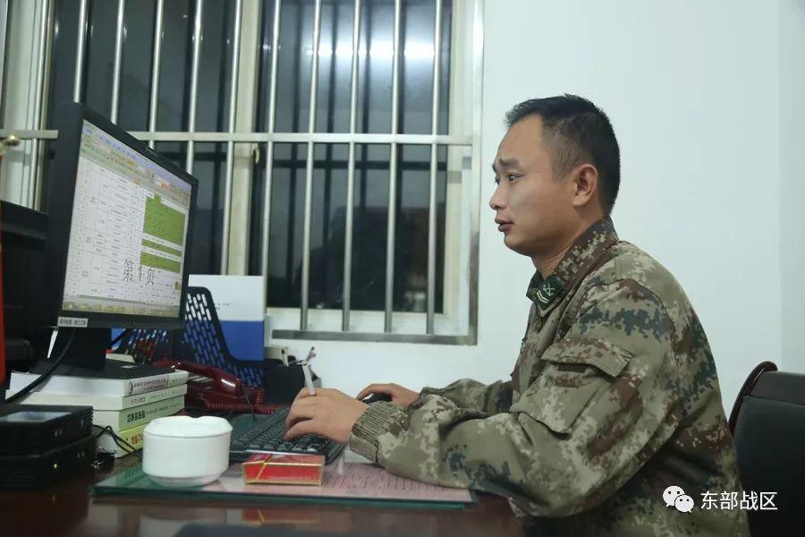 中国人民解放军军旗教案设计,中国人民解放军军旗教案设计详解