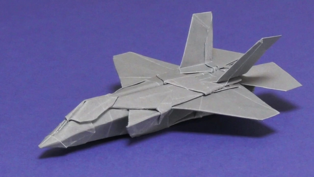 折纸心神战斗机,纸的艺术与科技的完美结合,折纸心神战斗机,纸艺与科技的极致融合