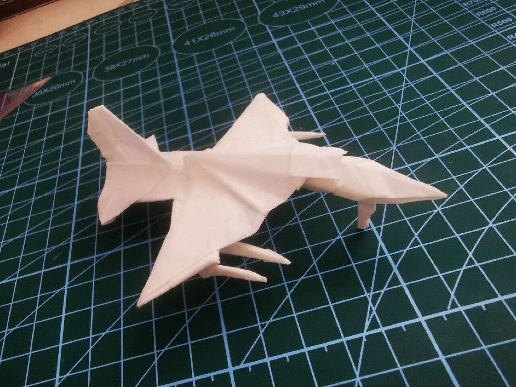 折纸心神战斗机,纸的艺术与科技的完美结合,折纸心神战斗机,纸艺与科技的极致融合