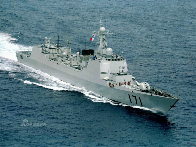 军舰171,钢铁巨舰的荣耀与使命,军舰171,钢铁巨舰的荣耀使命之旅