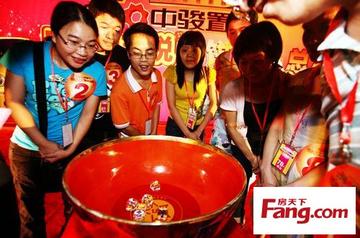 王中王一肖一特一中香港,探寻传奇与现代的交融之地,香港传奇与现代交融,探寻王中王一肖一特一中之地