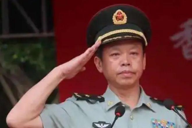 驻澳门部队司令级别,职责、角色与重要性,驻澳门部队司令的职责、角色与重要性解析