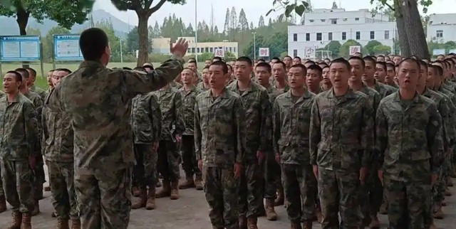 新兵连训练时长变革,6个月的全新体验,新兵连训练时长变革,全新六个月体验之旅