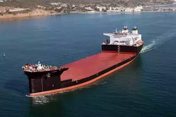 半潜船运输舰艇,革新海洋运输的先锋力量,半潜船运输舰艇,革新海洋运输的先锋力量探索