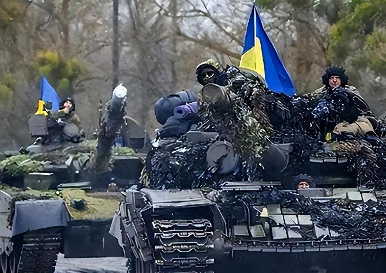 揭秘F-16战斗机价格,一架究竟多少钱?,揭秘,F-16战斗机价格大揭秘,一架究竟价值多少?