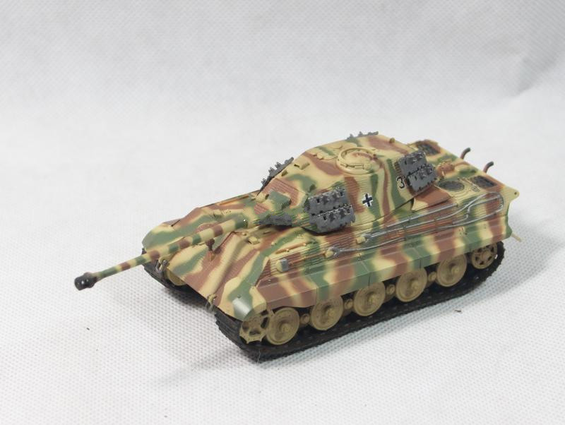 虎王坦克模型,历史的再现与军事爱好者的珍藏,虎王坦克模型,历史的珍藏与军事爱好者的挚爱