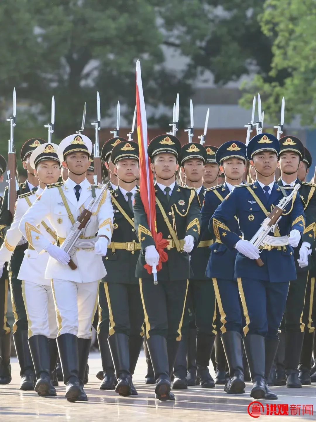 中国人民解放军仪仗队升国旗仪式，荣耀与庄严的象征，中国人民解放军仪仗队升国旗仪式，荣耀与庄严的国粹展现