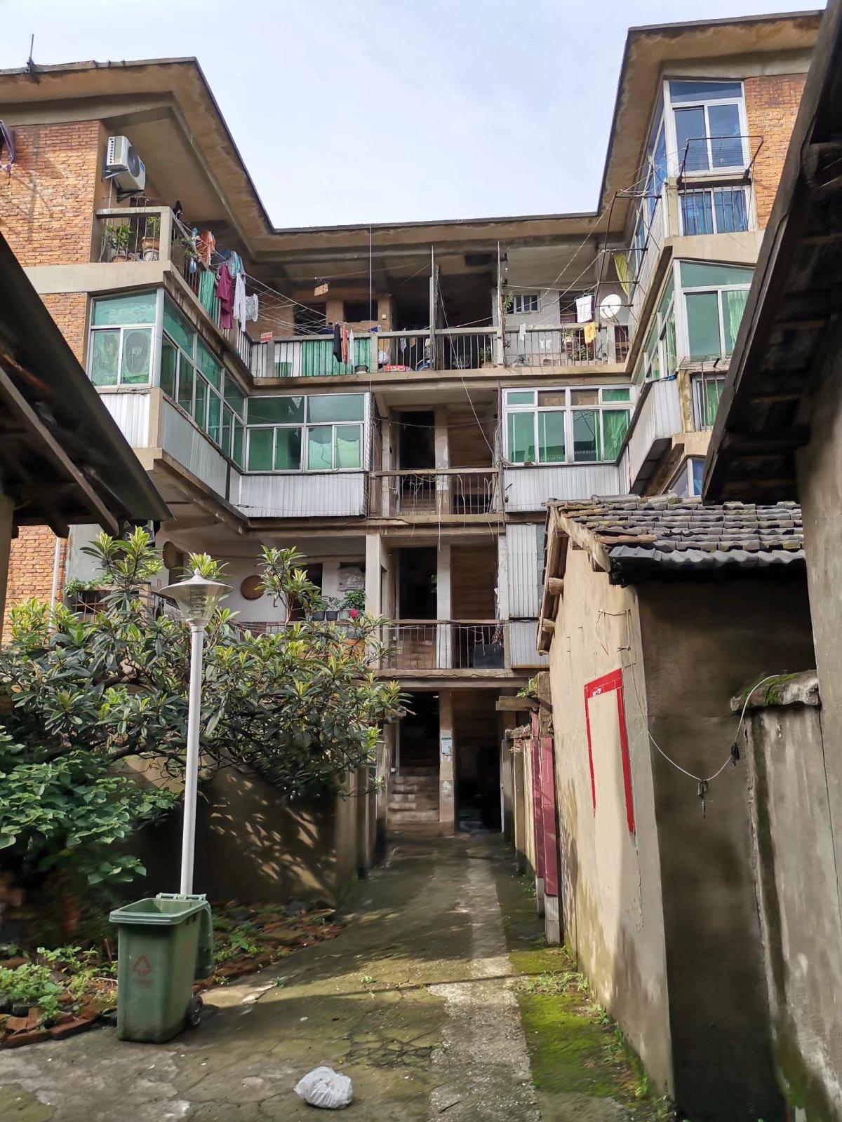 军事频道与和平年代的交融共生,军事频道与和平年代的共生共融之道