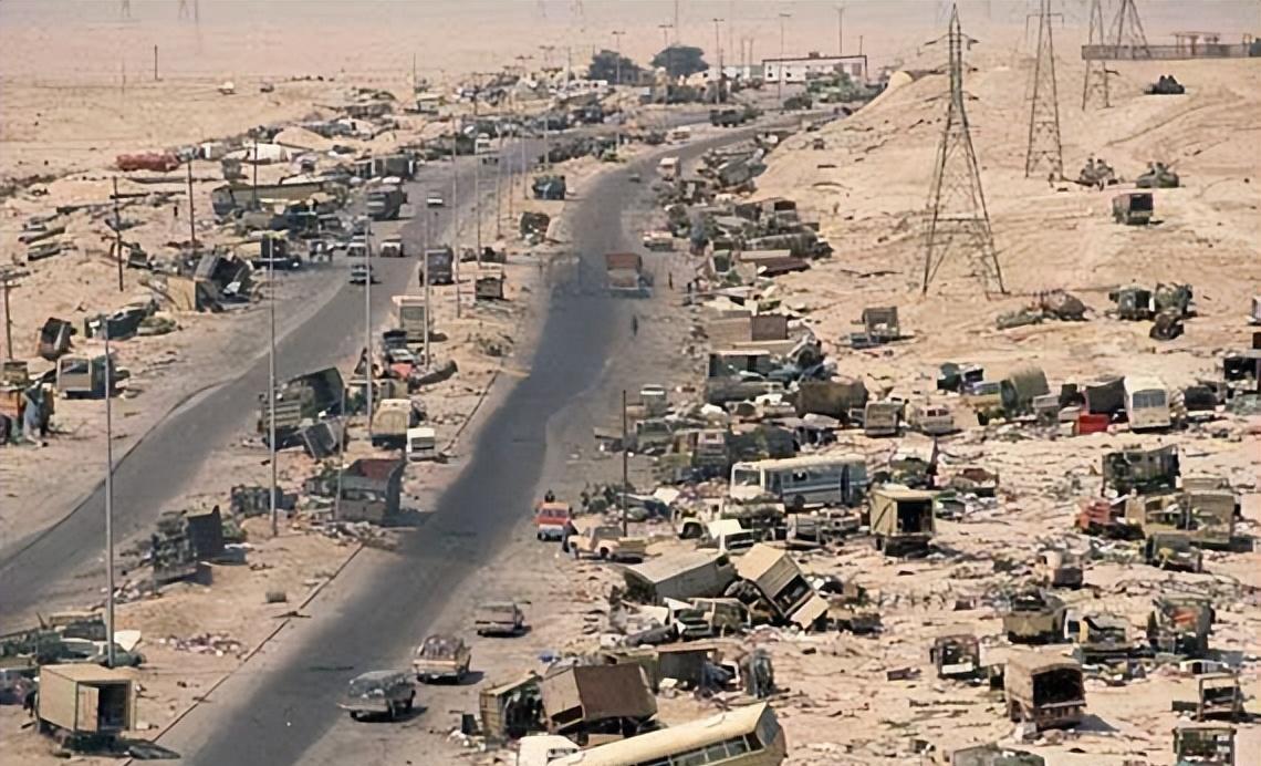 东风17与鹰击21，究竟谁更厉害？，东风17与鹰击21，谁更胜一筹？