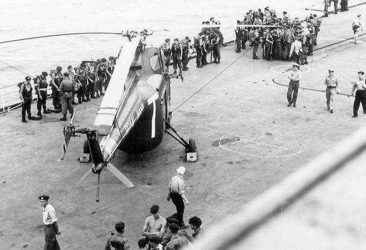 日本黄蜂级两栖攻击舰，现代海军力量的典范，日本黄蜂级两栖攻击舰，现代海军力量的典范典范亮相全球舞台