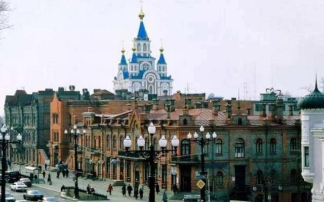 俄媒称中国游客来自俄罗斯非常不可接受，一种文化交流的误解与解析，俄媒视角下的文化交流误解，中国游客来自俄罗斯引争议解析