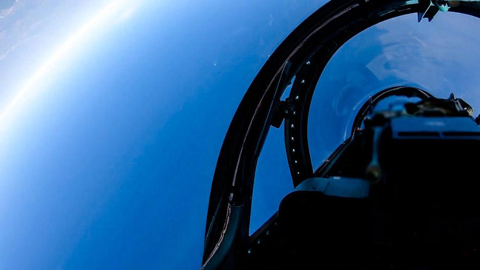 海山鹰舰载教练机，引领舰载航空技术的崭新篇章，海山鹰舰载教练机，引领舰载航空技术新篇章