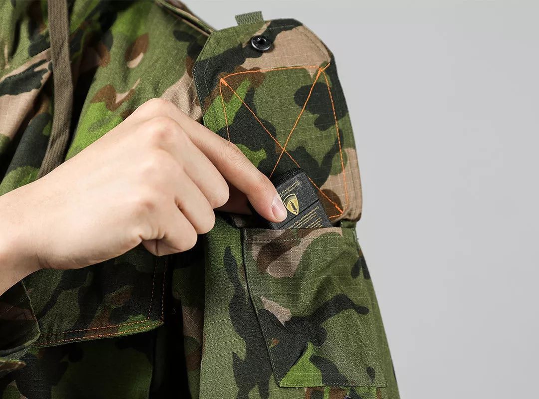 大五叶迷彩为何被淘汰，深度解析背后的原因，大五叶迷彩被淘汰的背后原因深度解析