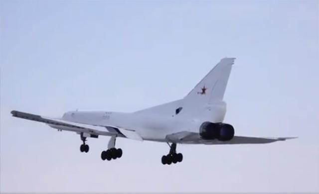 图22M3M轰炸机视频,揭示冷战遗产的震撼力量,冷战遗产震撼力量,图22M3M轰炸机视频揭秘