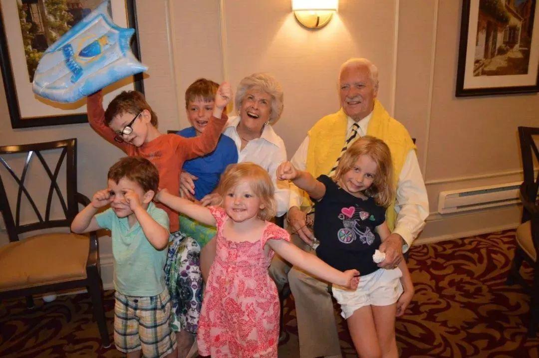 纪念中国海军建军73周年，辉煌历程与前瞻展望，纪念海军建军73周年，辉煌历程与未来展望