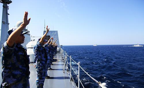 海军护卫舰第十五支队，荣耀与使命的象征，海军护卫舰第十五支队，荣耀与使命的战旗飘扬