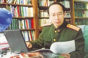 一南军事论坛女主持人介绍，南军事论坛女主持人风采展示