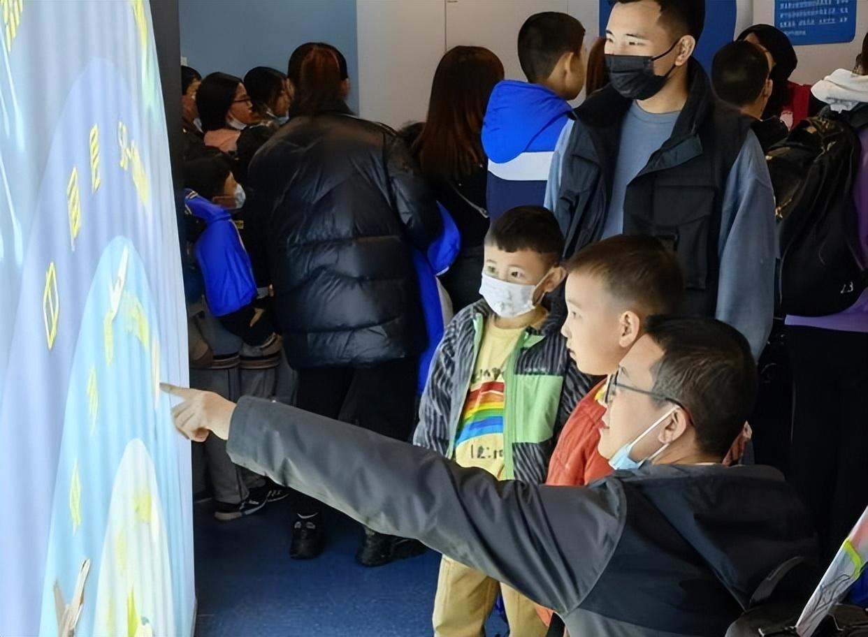 歼-20科普，深度解析中国新一代空中霸主，深度解析，中国新一代空中霸主歼-20科普知识