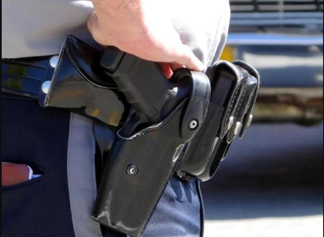 中国女特种兵便衣照片，展现力量与柔美的完美结合，中国女特种兵便衣风采，力量与柔美的完美融合