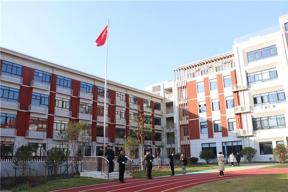 国防科技大学开学典礼，新篇章的开启，国防科技大学新篇章开启，开学典礼盛大举行