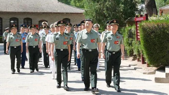 中央四台军事嘉宾,深度解读军事现象,引领国防现代化进程,中央军事嘉宾深度解读军事现象,引领国防现代化进程探索